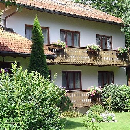 Hotel Am Wald Ottobrunn Exteriör bild